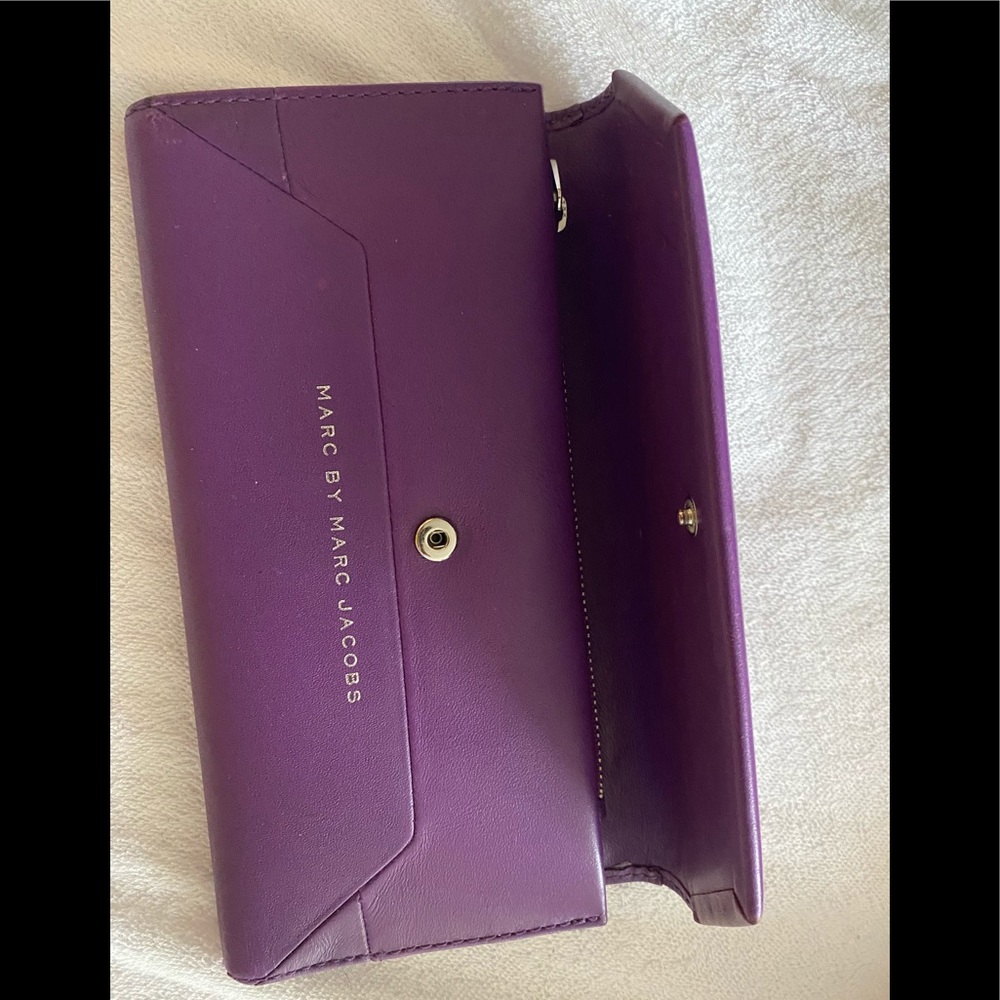 Marc Jacobs Wallet - Picture 2 of 5